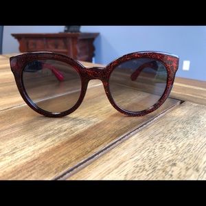 GUCCI Sunglasses